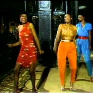 The Pointer Sisters - He's So Shy (1980)